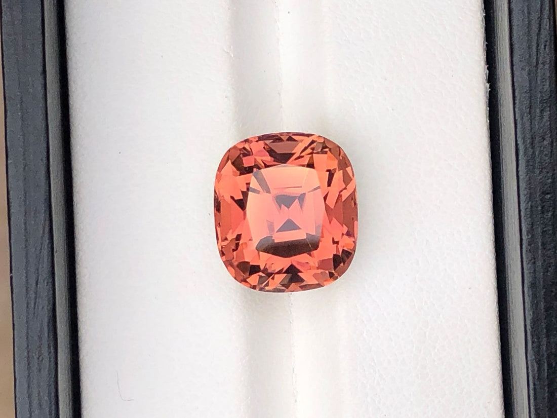 Discover the Allure of Afghan Tourmalines: A Gem Collector's Treasure